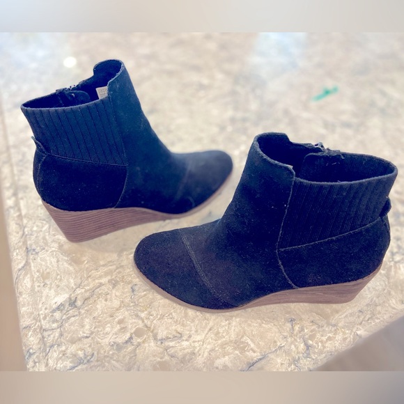 Toms Shoes - Tom’s Black Booties New